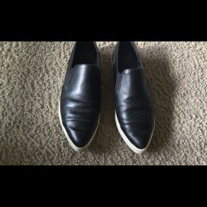 Vince leather sneakers